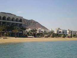 استمتع باقامتك في فندق بورتريه العين السخنة