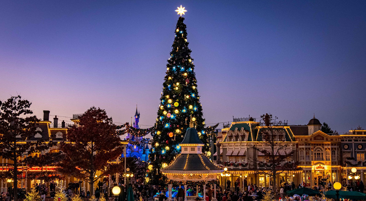 Entry Ticket to Disneyland® Park + Walt Disney Studios