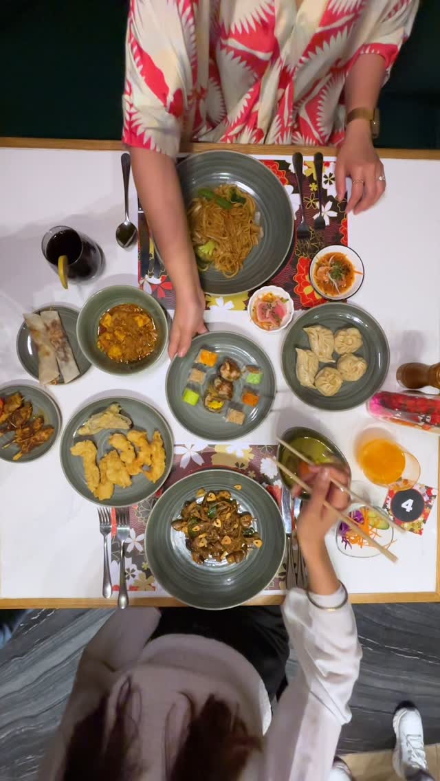 بوفيه ليلة بان الآسيوية في هيلتون البحرين 