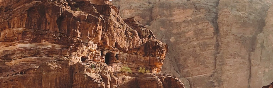جولة في المملكة الهاشمية: أفضل الأماكن السياحية في الأردن