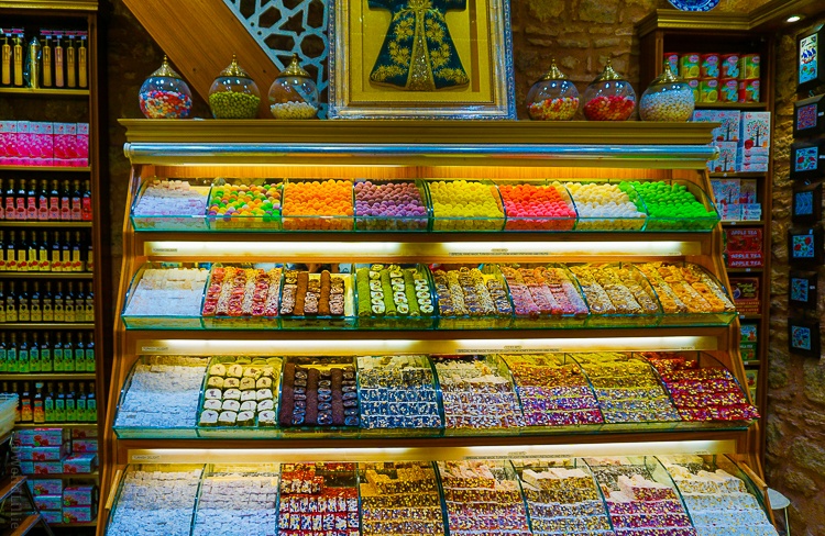 جولة في أحضان الطبيعة والثقافة لمدة 8 أيام في إسطنبول وافسس وباموكالي وأنطاليا