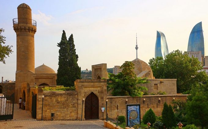 اكتشف أفضل ما في أذربيجان خلال 4 أيام