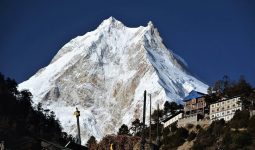 Explore Manaslu trekking Nepal for 18 days