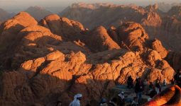Don't miss this unique experience in saint Catherine and Moses mountains.