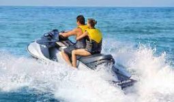 Jet skii in the waters of Qatar