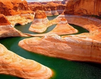 رحلة الوادي الملون شرم الشيخ