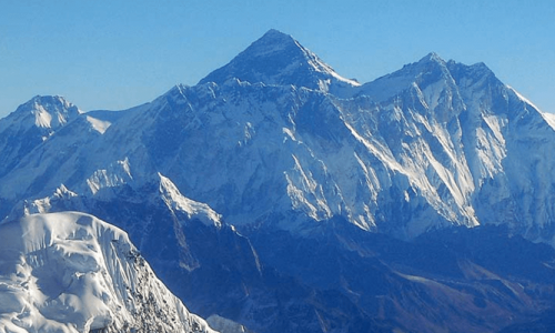 مغامرة في الهيمالايا: تسلق الجبال في نيبال