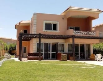 Enjoy Renting a villa in Marina Gardens