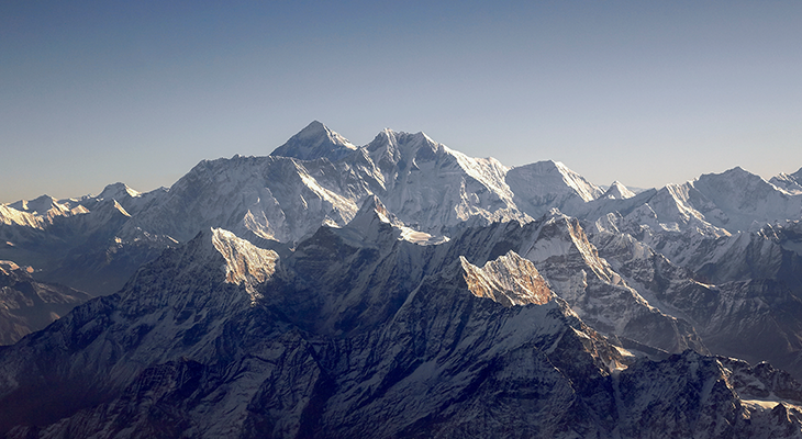 Great adventure for 16 days to the highest point in the world (Mount Everest)