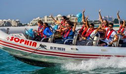 100 minutes of fun on a boat in Dubai