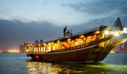 6 hours cruise tour in Qatar sea