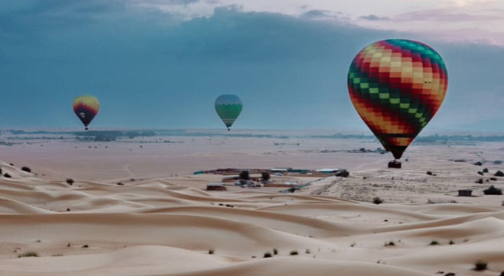 Hot Air Balloon & Desert Activities at 6 Hours