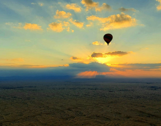 دبي: رحلات منطاد الهواء الساخن أثناء شروق الشمس لمدة تصل إلى 60 دقيقة