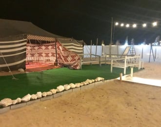 اقض يوم في مخيم بالدمام مع دبابات و الشواء