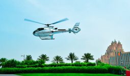 17 or 30 min Helicopter Tour Over Abu Dhabi