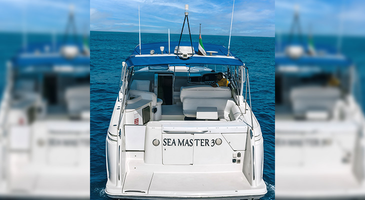 Yacht 40ft: 1 or 2 Hours Private Yacht Tour