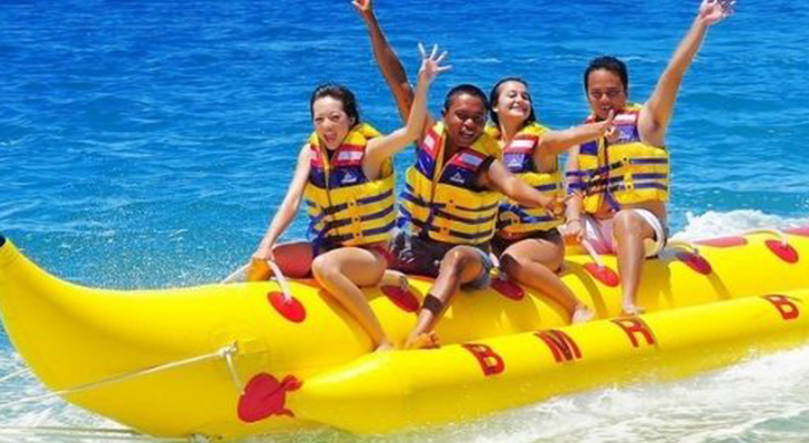 16% Discount on Banana Boat Ride for 1 hr