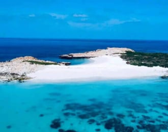 Muscat: A Full Day Trip with Overnight in Private Camp