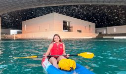1-hour Kayaking Adventure around Louvre Abu Dhabi