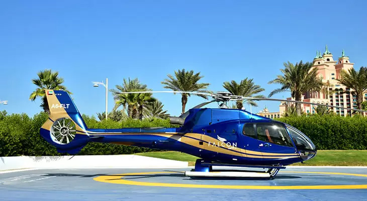 Helicopter tour in the skies of Dubai