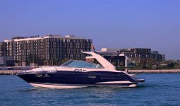 2 hours of Cruising by a Private Yacht in Dubai