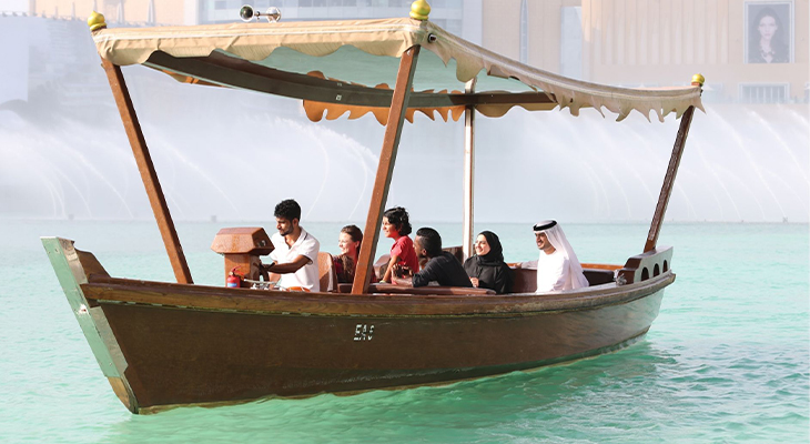 Dubai: 30-Minute Ride on Abra Boat at Burj Lake