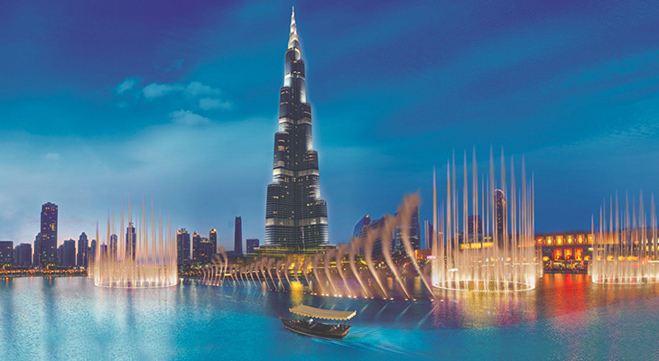 Dubai: 30-Minute Ride on Abra Boat at Burj Lake