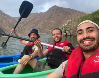 هايكنج وتجديف بالكاياك في حتا