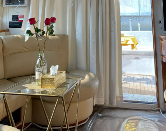 Spend an amazing 6 hours on a Dhow cruise