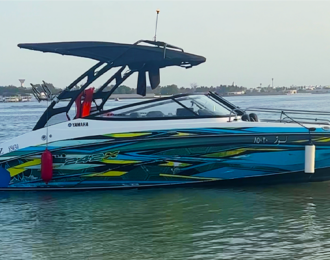 Jet Boat Cruise in Khor Obhur