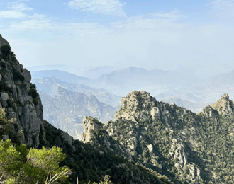 تجربة هايكنج لمدة ساعتين في قمة تنومة