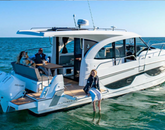 Trip to Bayada Island on an Antares Yacht