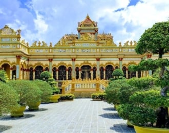 10 Hours Tour to Delta Mekong with Transfers