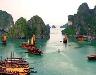 جولة بحرية في خليج هالونج مع وجبة غداء