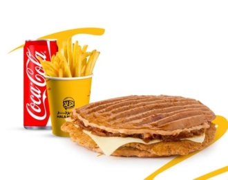 سندويتشات ووجبات في جميع فروع هلا برجر الرياض 